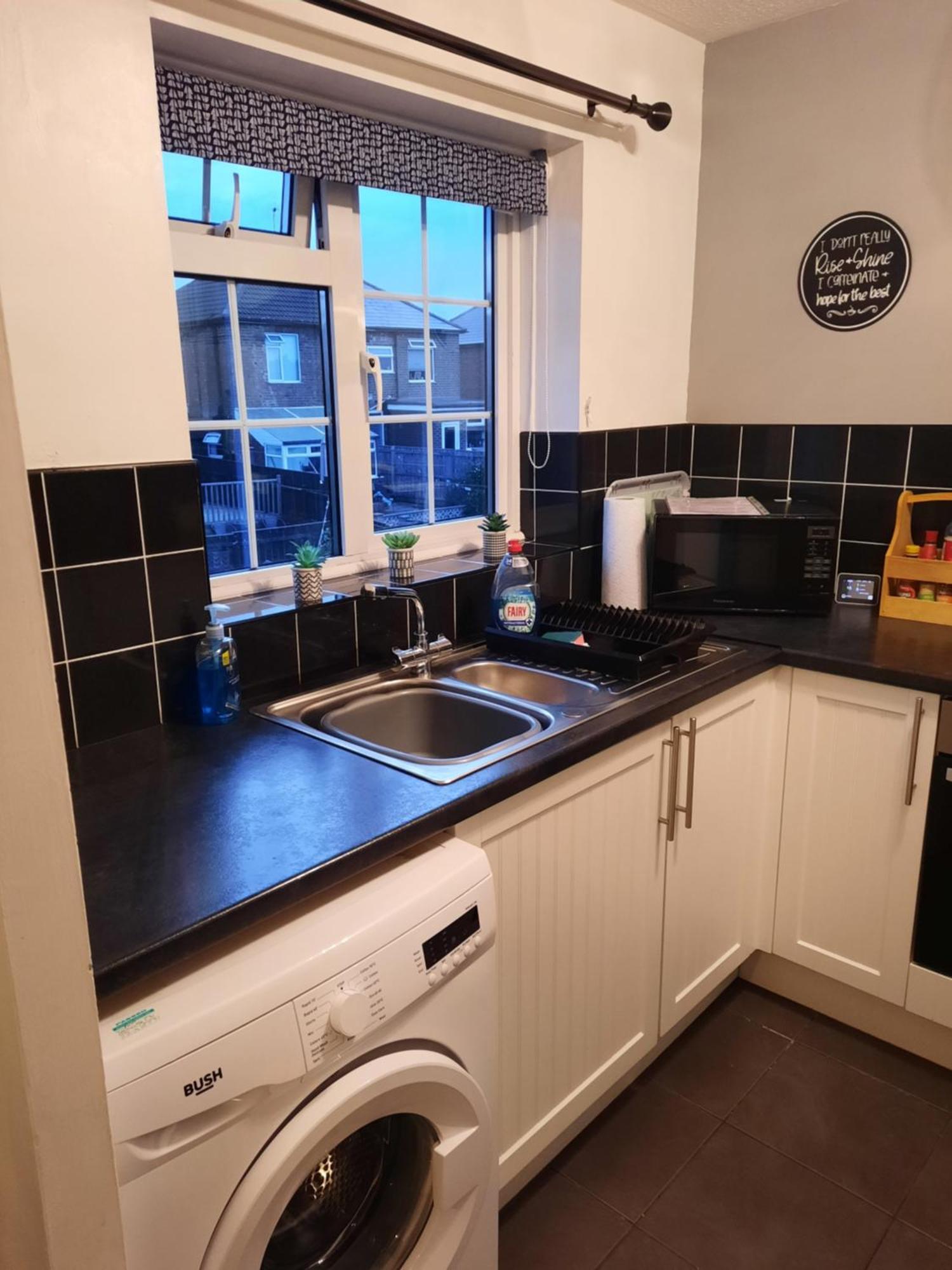 Redmire - 2 Bed 1St Floor Flat Overlooking Green Daire Darlington  Dış mekan fotoğraf